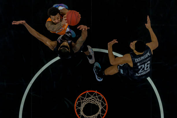 他们都在攻 他们都在攻