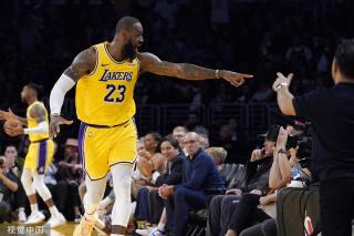 在防守端又 在防守端又