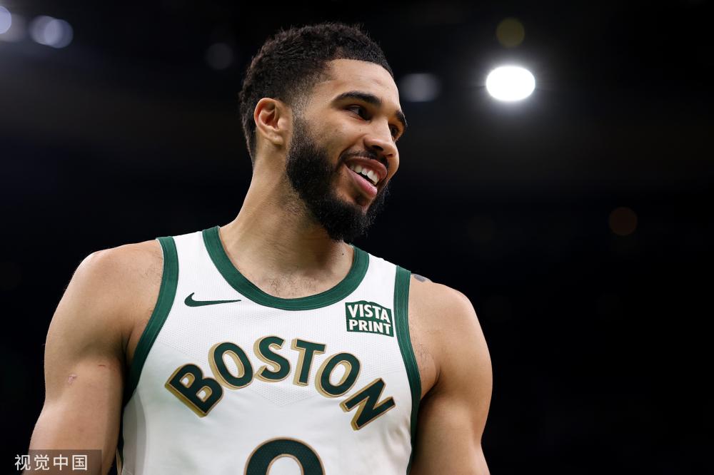 在关注成绩 在关注成绩