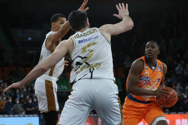 实现了三连 实现了三连